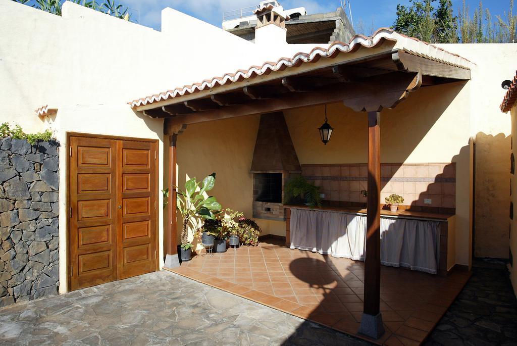 Atilio Villa Puntallana Exterior photo